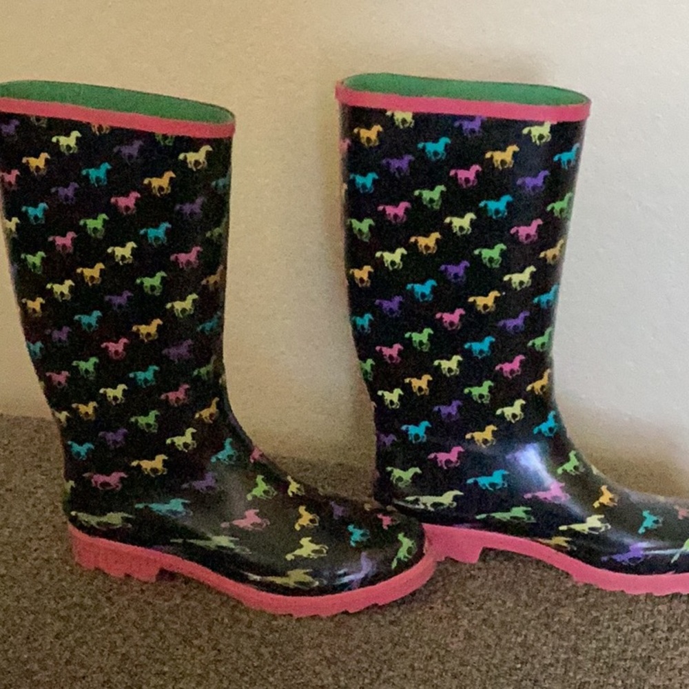 Colorful Horse Pattern Rain Boots